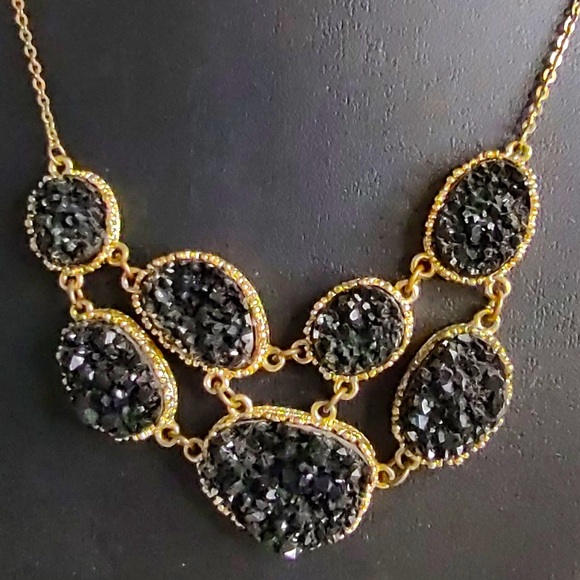 Jewelry - Druzy Gold Tone Statement Necklace
